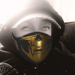 Meet your Posher, Shelly